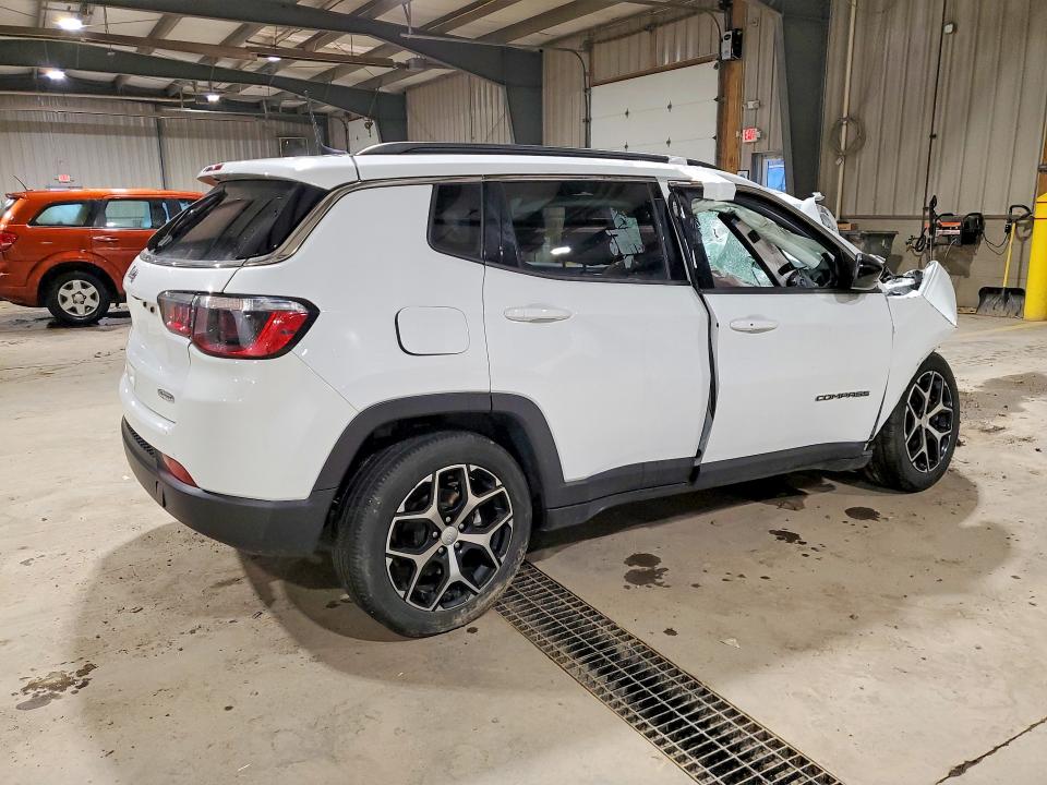 2024 Jeep Compass VIN 3C4NJDBN3RT598863 COPART salvage auction — FRONT END, Fl - Certificate Of Destruction, sold $3,250 on 2026-09-09 (photo 3)