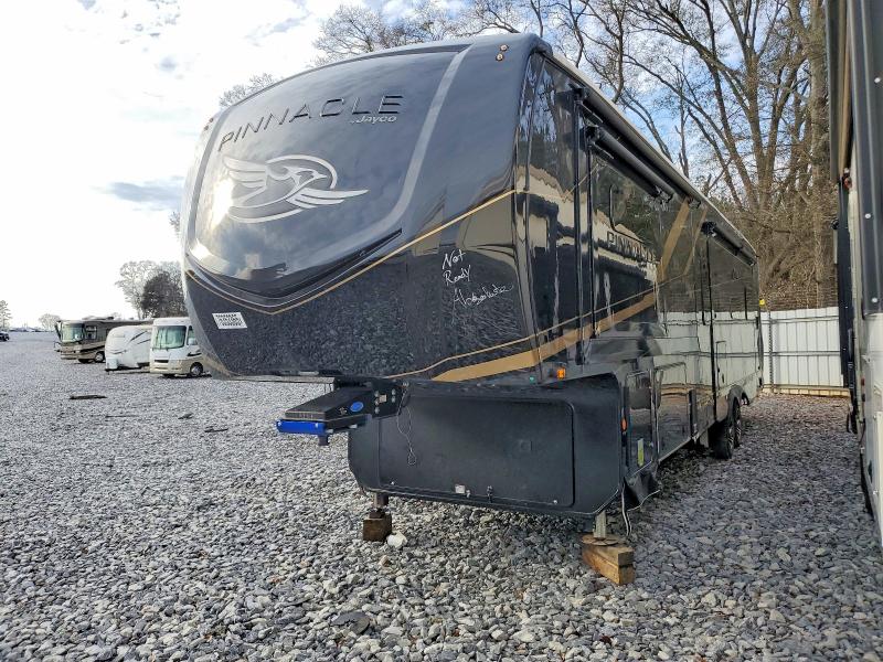 2025 Pinnacle Pinnacle VIN 1UJCF0BV7S1RY0067 COPART salvage auction — REAR END, ST, sold $25,250 on 2026-07-30 (photo 2)