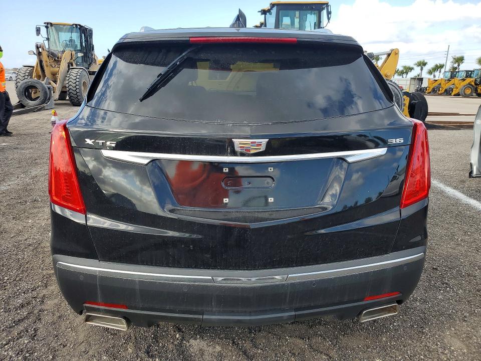 2017 Cadillac Xt5 VIN 1GYKNCRS7HZ130553 COPART salvage auction — WATER/FLOOD, Fl - Cert Of Title-Slvg Rebld Flood, sold $4,900 on 2026-07-18 (photo 6)