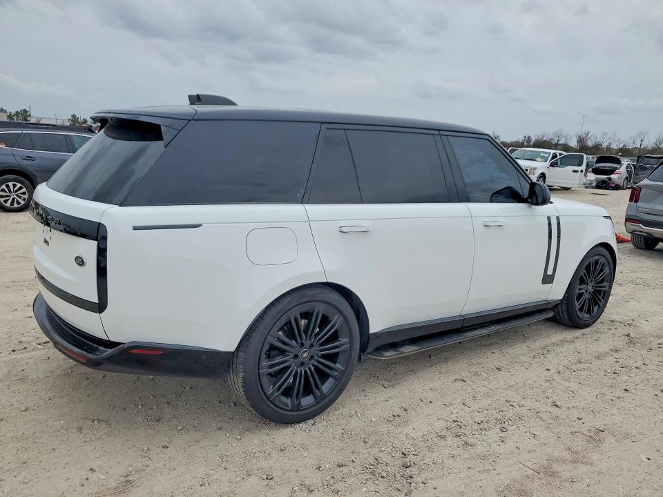 2023 Land rover Rangerover VIN SALKPBE7XPA025006 COPART salvage auction — NORMAL WEAR, Tx - Certificate Of Title, sold $94,500 on 2026-07-07 (photo 3)