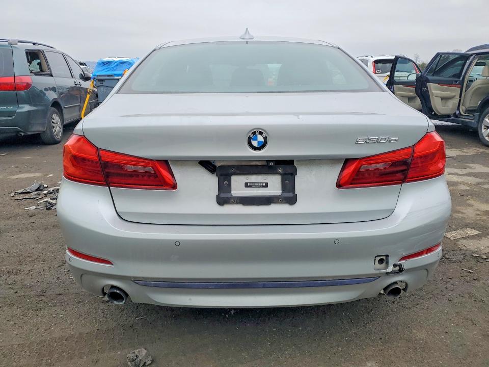 2019 BMW 5 series VIN WBAJB1C5XKB376270 COPART salvage auction — MECHANICAL, Va - Certificate Of Title, sold $8,300 on 2026-07-21 (photo 6)