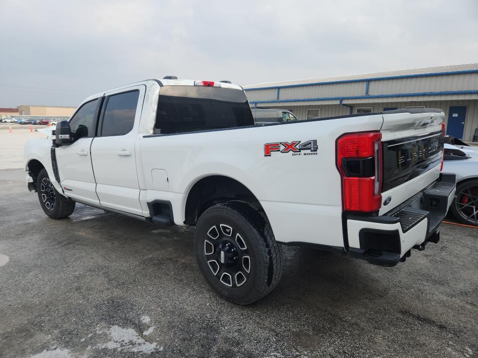 2025 Ford F-250 super duty VIN 1FT8W2BM1SEC05359 COPART salvage auction — Front End, FL - CERT OF TITLE SLVG REBUILDABLE, sold $28,500 on 2026-04-06 (photo 2)