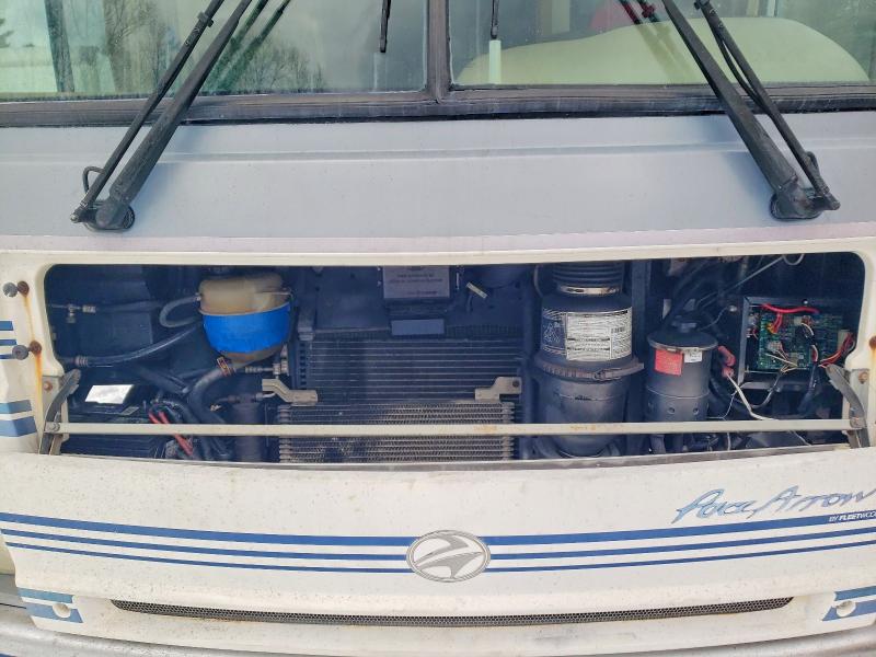 1999 Fleetwood Motor home VIN 3FCNF53S3XJA17527 COPART salvage auction — REAR END, MA - CERT OF TITLE-RECONSTRCTD COLL, sold $1,600 on 2026-07-29 (photo 7)