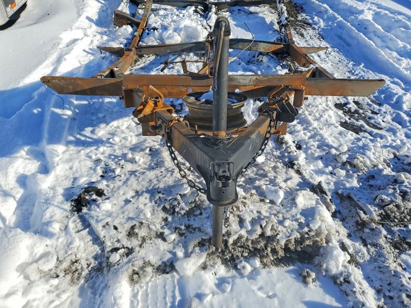 2000 Other All other VIN 1S422J119Y3008394 COPART salvage auction — BURN, QC - IRRECUPERABLE, sold $150 on 2026-08-11 (photo 7)