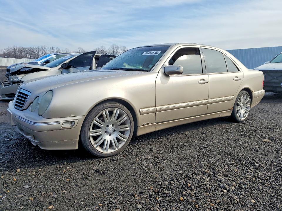 2001 Mercedes-benz E-class VIN WDBJF70JX1B187675 COPART salvage auction — MINOR DENT/SCRATCHES, MD - CERT OF SALVAGE > 75% DAMAGE, sold $200 on 2026-07-28 (photo 1)