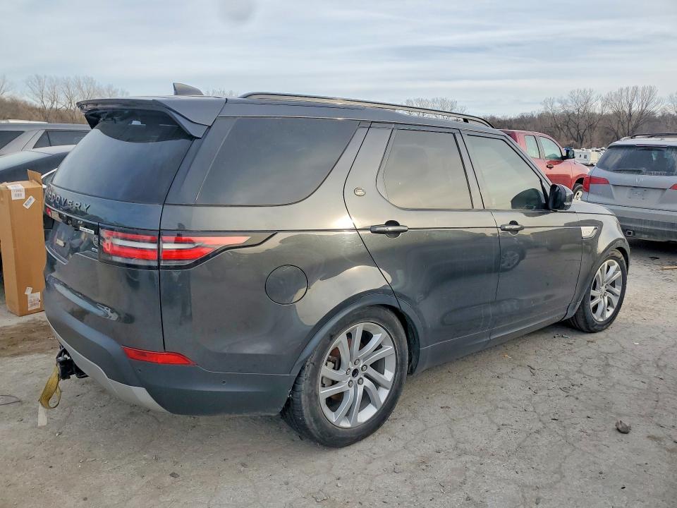 2018 Land rover Discovery VIN SALRR2RK9JA054981 COPART salvage auction — MINOR DENT/SCRATCHES, Wv - Certificate Of Title (P), sold $8,800 on 2026-07-28 (photo 3)