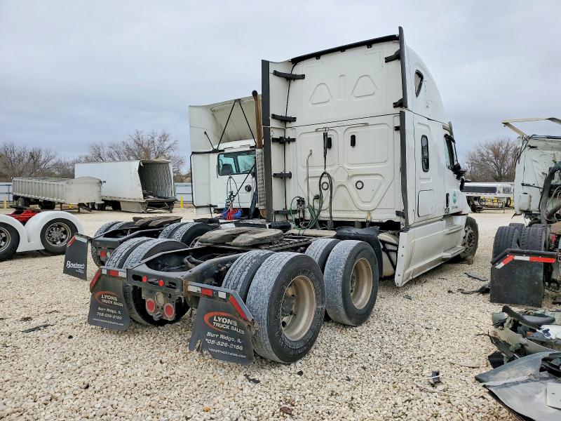 2021 Freightliner All other VIN 3AKJHHDR2MSMS7900 COPART salvage auction — FRONT END, TX - SALVAGE VEHICLE TITLE, sold $10,500 on 2026-07-09 (photo 4)