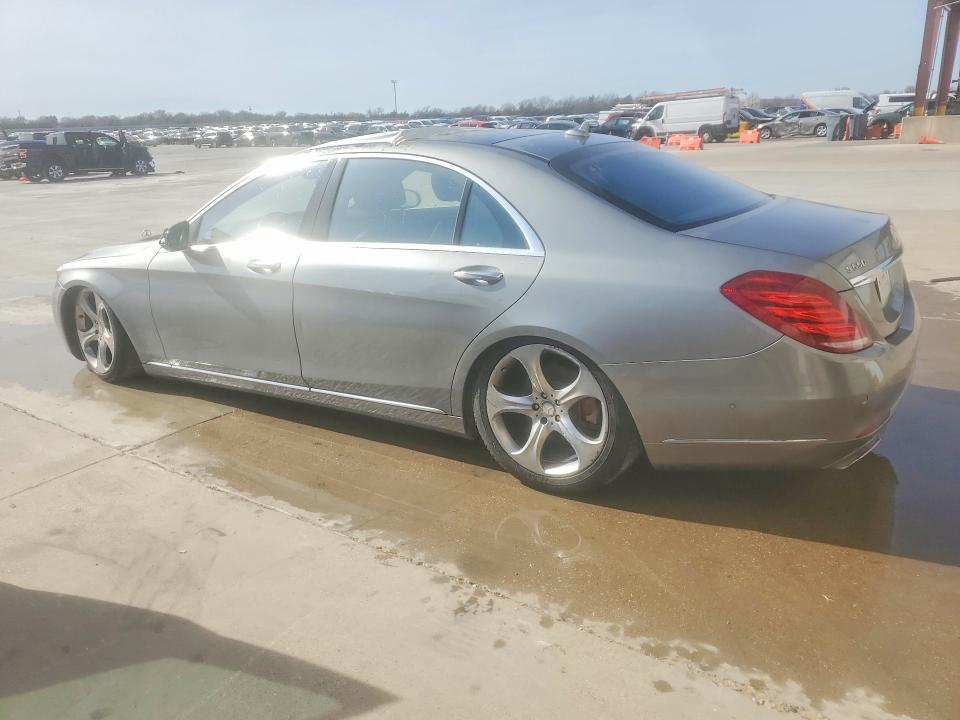 2015 Mercedes-benz S class VIN WDDUG8CB2FA146112 COPART salvage auction — NORMAL WEAR, Tx - Certificate Of Title, sold $7,900 on 2026-07-20 (photo 2)