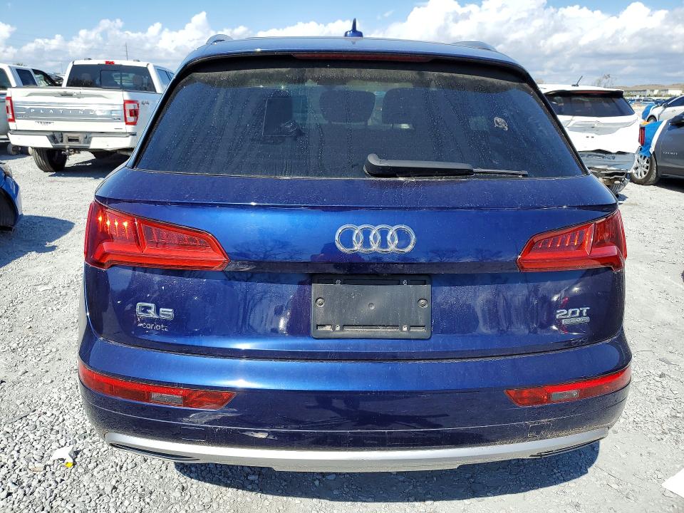 2018 Audi Q5 VIN WA1ANAFY5J2001458 COPART salvage auction — WATER/FLOOD, Fl - Certificate Of Title, sold $5,475 on 2026-07-27 (photo 6)