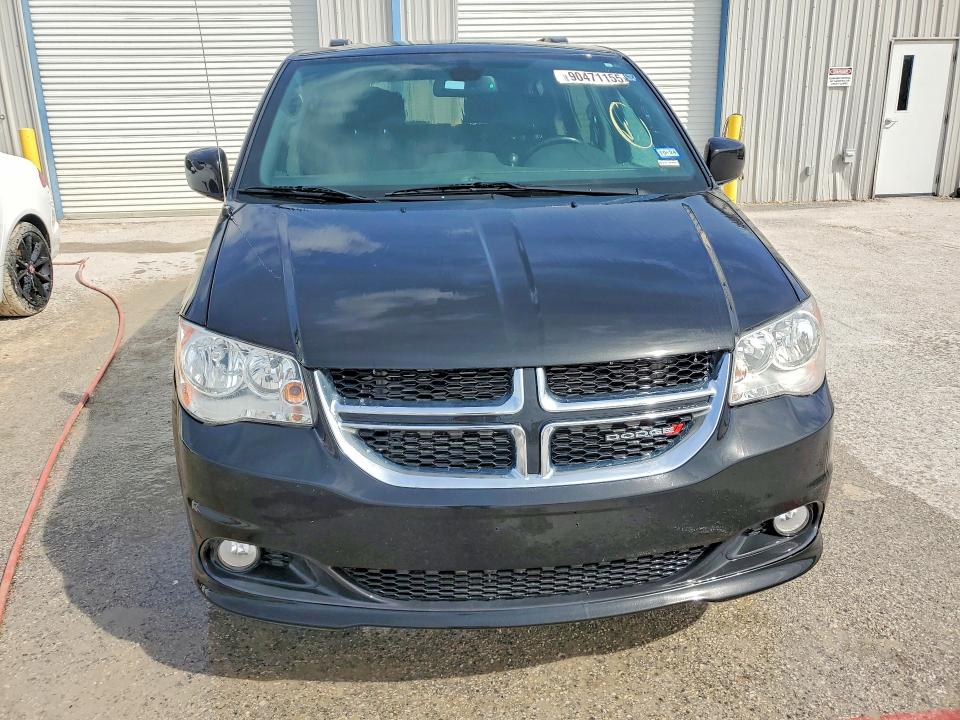 2019 Dodge Caravan VIN 2C4RDGCG4KR802296 COPART salvage auction — WATER/FLOOD, Tx - Salvage Title-Flood Damage (P), sold $7,300 on 2026-07-27 (photo 5)