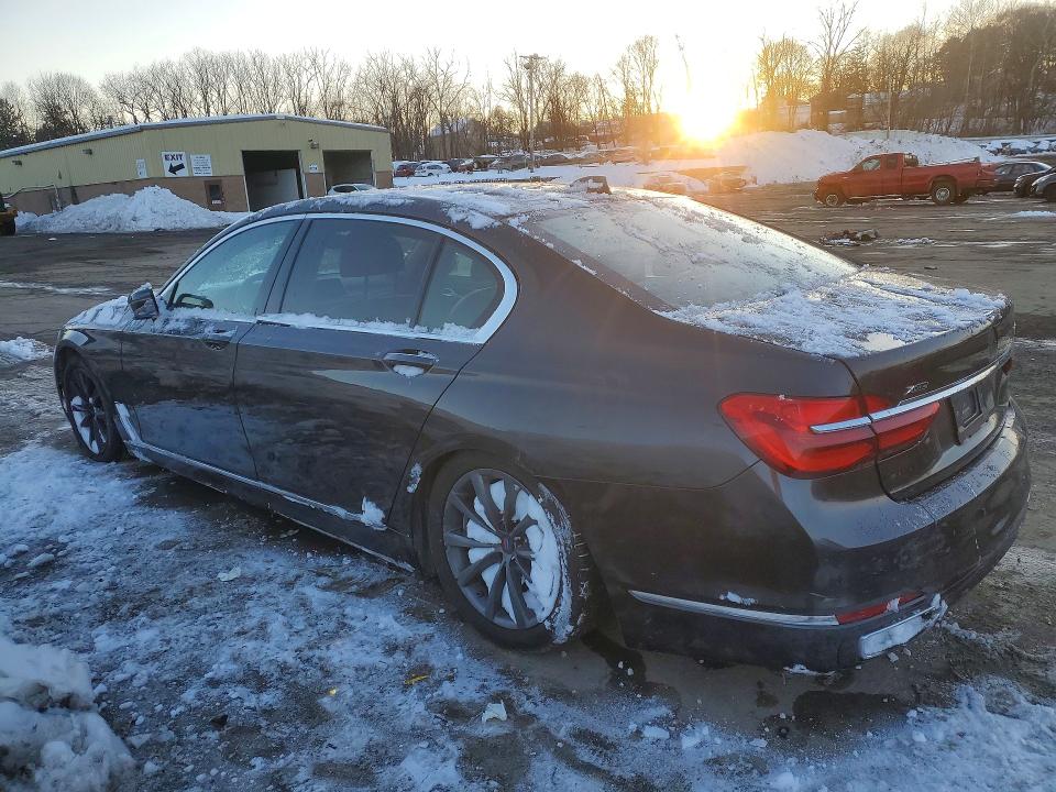 2018 BMW 7 series VIN WBA7F2C56JG424465 COPART salvage auction — NORMAL WEAR, Ar - Certificate Of Title (P), sold $9,600 on 2026-07-28 (photo 2)