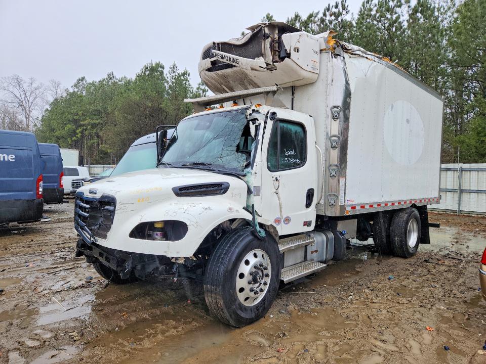 2025 Freigliner All other VIN 1FVACWFC2SHVP0509 COPART salvage auction — ROLLOVER, VA - CERT OF TITLE - SALVAGE, sold $9,325 on 2026-07-17 (photo 1)