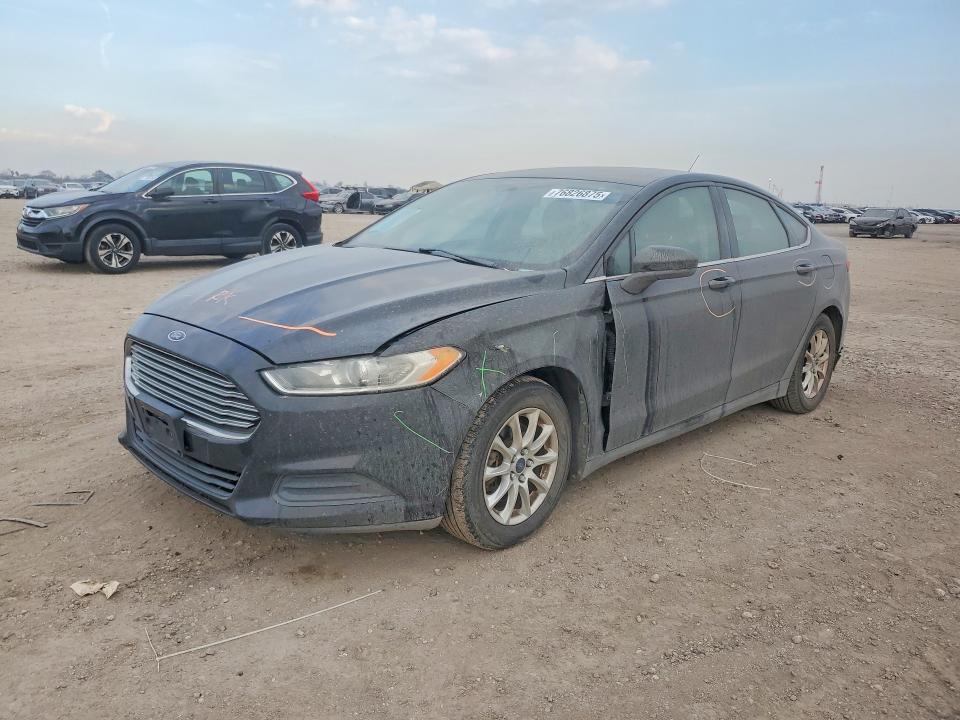 2015 Ford Fusion VIN 3FA6P0G75FR261888 — COPART salvage auction photo