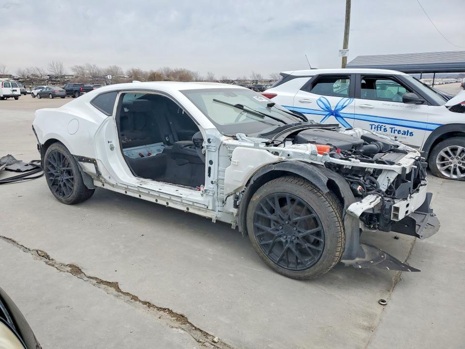 2019 Chevrolet Camaro VIN 1G1FD1RS5K0149623 COPART salvage auction — STRIPPED, Tx - Salvage Vehicle Title, sold $3,450 on 2026-07-02 (photo 4)
