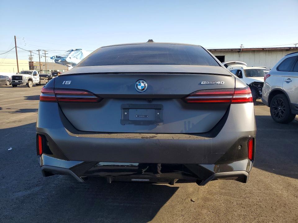 2026 BMW I5 edrive VIN WBY63HG02TCV14181 COPART salvage auction — FRONT END, Ca - Salvage Certificate, sold $7,700 on 2026-07-01 (photo 6)