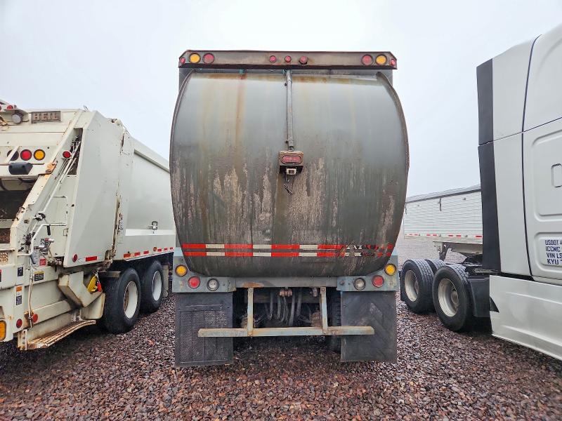 2006 Crane carrier All other VIN 1CYCCR58X6T047422 COPART salvage auction — MINOR DENT/SCRATCHES, IN - CERTIFICATE OF TITLE, sold $14,900 on 2026-07-21 (photo 6)