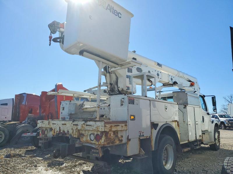 2015 Freightliner All models VIN 1FVACXDT4FHGK2806 COPART salvage auction — MINOR DENT/SCRATCHES, KY - CERTIFICATE OF TITLE (P), sold $35,000 on 2026-07-27 (photo 4)
