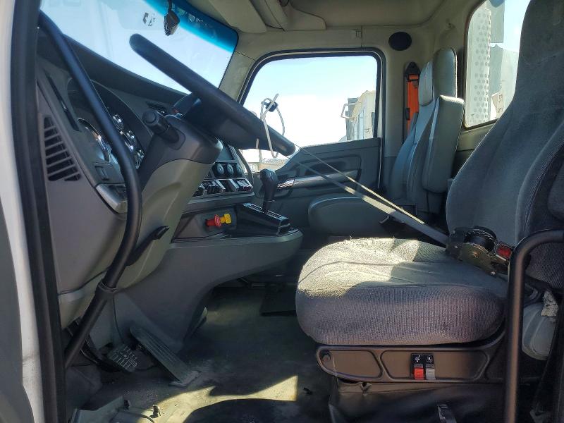 2014 Kenworth All models VIN 1XKYA48X9EJ403201 COPART salvage auction — FRONT END, IN - CERTIFICATE OF TITLE, sold $9,000 on 2026-07-06 (photo 5)