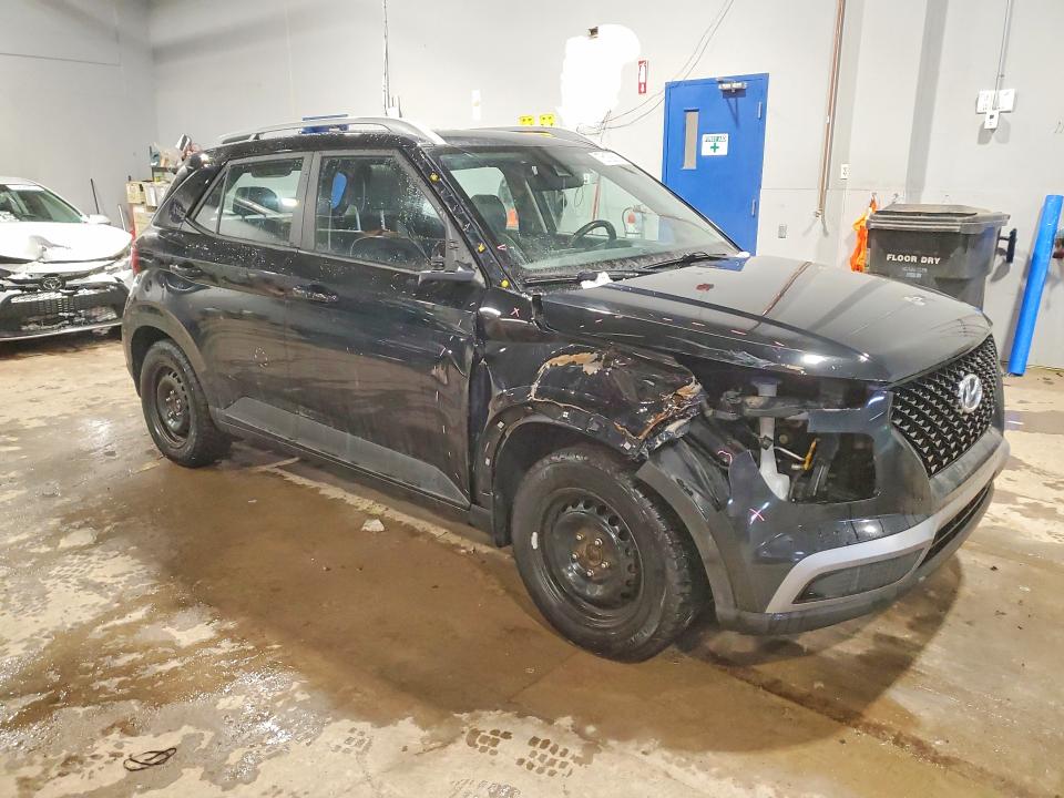 2022 Hyundai Venue VIN KMHRC8A35NU144631 COPART salvage auction — FRONT END, NS - SALVAGE TITLE, sold $2,400 on 2026-07-09 (photo 4)