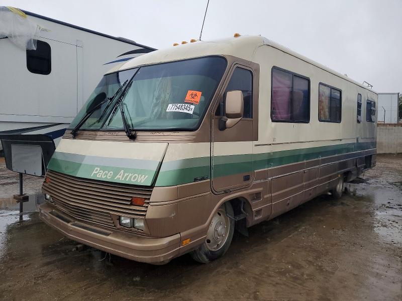 1988 Chev All models VIN 1GBKP37W0J3307799 COPART salvage auction — SIDE, SC, sold $50 on 2026-07-09 (photo 2)