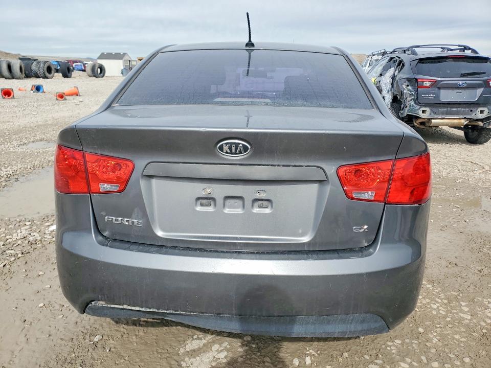 2013 Kia Forte VIN KNAFU4A22D5728432 COPART salvage auction — MECHANICAL, Ut - Certificate Of Title, sold $500 on 2026-07-28 (photo 6)