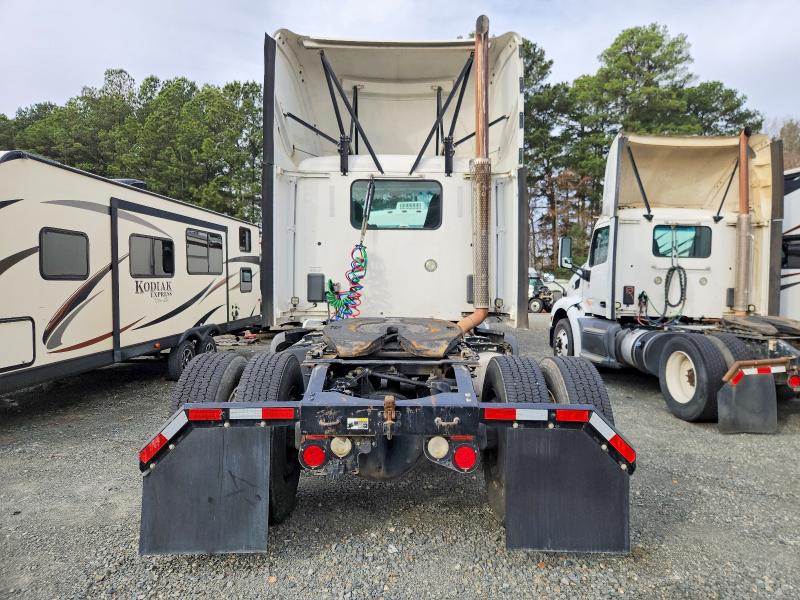 2016 Peterbilt All models VIN 1XPBA48X6GD339474 COPART salvage auction — MINOR DENT/SCRATCHES, IN - CERTIFICATE OF TITLE, sold $5,500 on 2026-07-09 (photo 6)