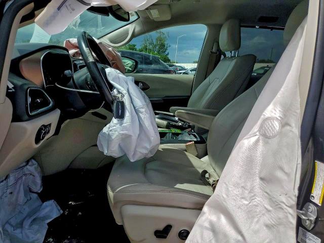 2017 Chrysler Pacifica VIN 2C4RC1EG7HR821754 COPART salvage auction — FRONT END, Fl - Cert Of Title Slvg Rebuildable, sold $3,900 on 2026-07-16 (photo 7)