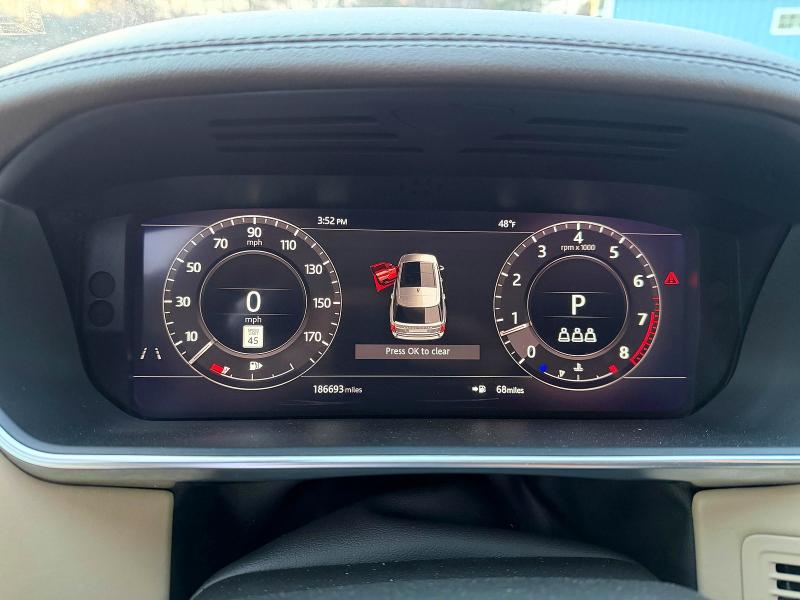 2020 Land rover Rangerover VIN SALGS5SE0LA579304 COPART salvage auction — NORMAL WEAR, Tx - Certificate Of Title (P), sold $20,400 on 2026-07-31 (photo 8)