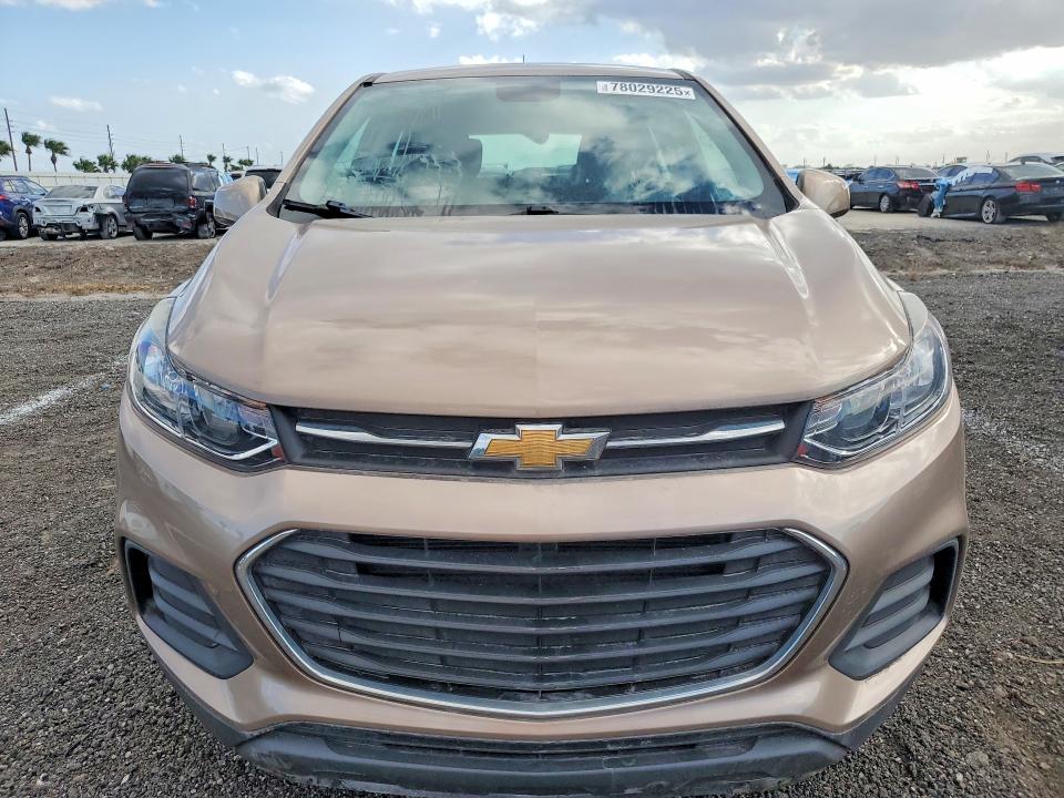 2018 Chevrolet Trax VIN 3GNCJKSB9JL410747 COPART salvage auction — WATER/FLOOD, Fl - Cert Of Title-Slvg Rebld Flood, sold $2,900 on 2026-08-12 (photo 5)