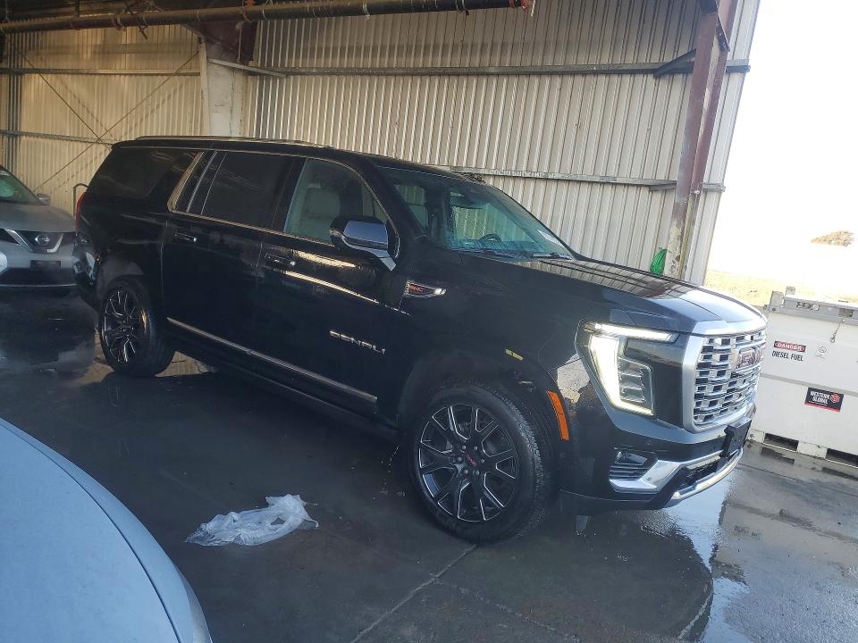 2025 Gmc Yukon VIN 1GKS2JRL4SR155174 COPART salvage auction — ROOF, Co - Certificate Of Title (P), sold $38,250 on 2026-07-30 (photo 4)