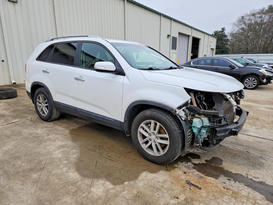 2015 Kia Sorento VIN 5XYKT3A66FG562654 COPART salvage auction — FRONT END, Sc - Cert Of Title-Salvage, sold $1,150 on 2026-07-10 (photo 4)