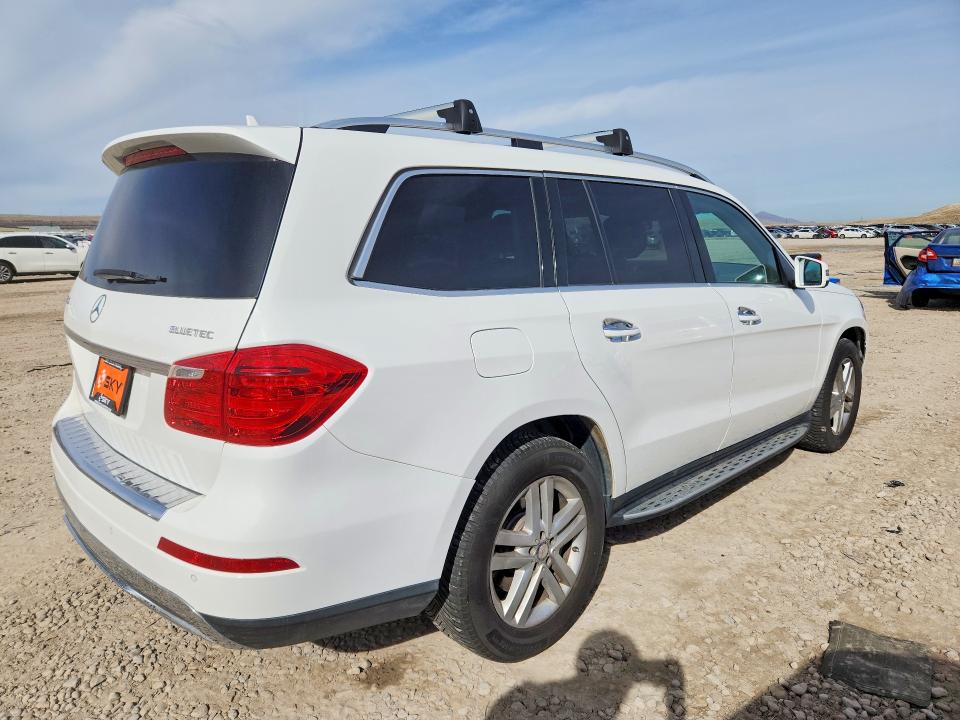 2016 Mercedes-benz Gl-class VIN 4JGDF2EE5GA679182 COPART salvage auction — MECHANICAL, Ut - Dealer Only Clean Title (P), sold $7,300 on 2026-07-24 (photo 3)