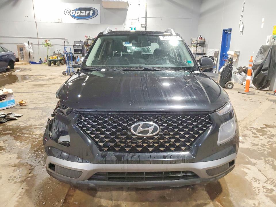 2022 Hyundai Venue VIN KMHRC8A35NU144631 COPART salvage auction — FRONT END, NS - SALVAGE TITLE, sold $2,400 on 2026-07-09 (photo 5)