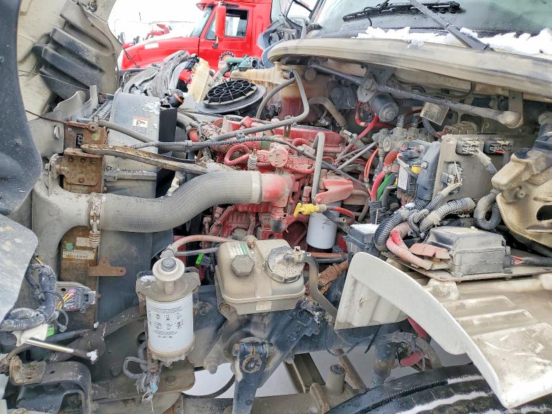 2014 Freightliner All other VIN 1FVACXDT2EHFZ3076 COPART salvage auction — NORMAL WEAR, KY - CERTIFICATE OF TITLE (P), sold $38,000 on 2026-07-30 (photo 7)