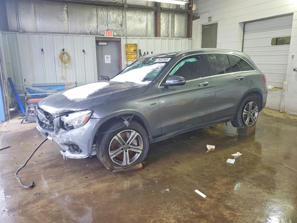 2019 Mercedes-benz Glc class VIN WDC0G5EB3KF610102 COPART salvage auction — FRONT END, Ca - Certificate Of Title, sold $5,800 on 2026-07-08 (photo 1)
