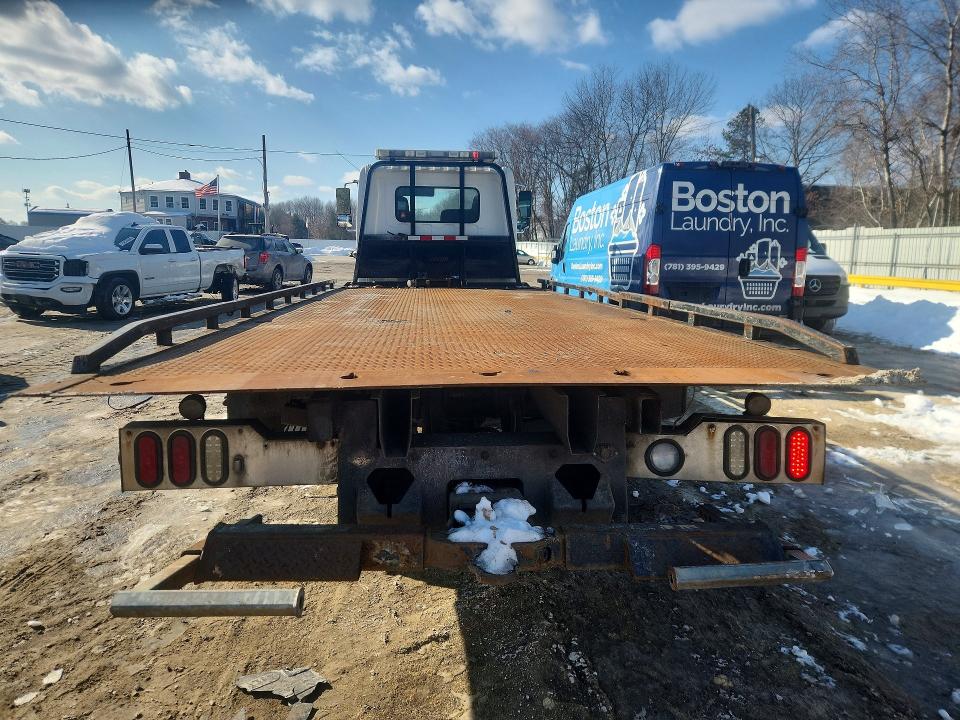 2010 Hino All models VIN 5PVND8JN3A4S50278 COPART salvage auction — VANDALISM, MA - CERTIFICATE OF TITLE, sold $14,700 on 2026-07-29 (photo 6)
