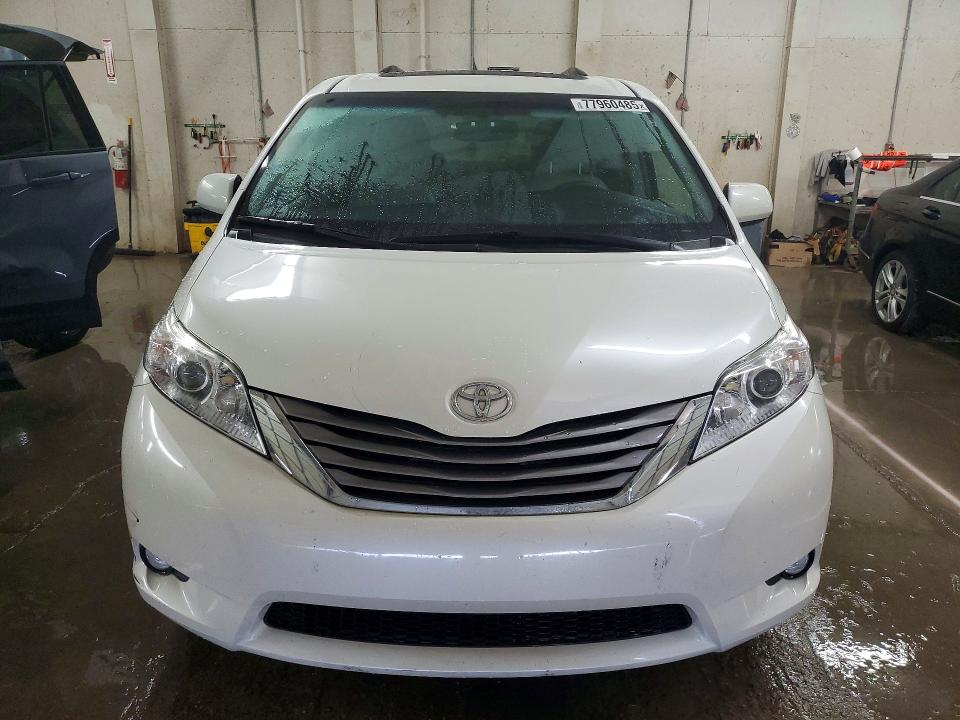 2017 Toyota Sienna VIN 5TDYZ3DC4HS856456 COPART salvage auction — REAR END, In - Cert Of Title-Salvage Title, sold $2,950 on 2026-07-28 (photo 5)