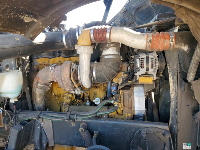 1995 Peterbilt tractor All other VIN 1XP5DB9X1SN359528 COPART salvage auction — NORMAL WEAR, CT, sold $9,800 on 2026-07-14 (photo 7)