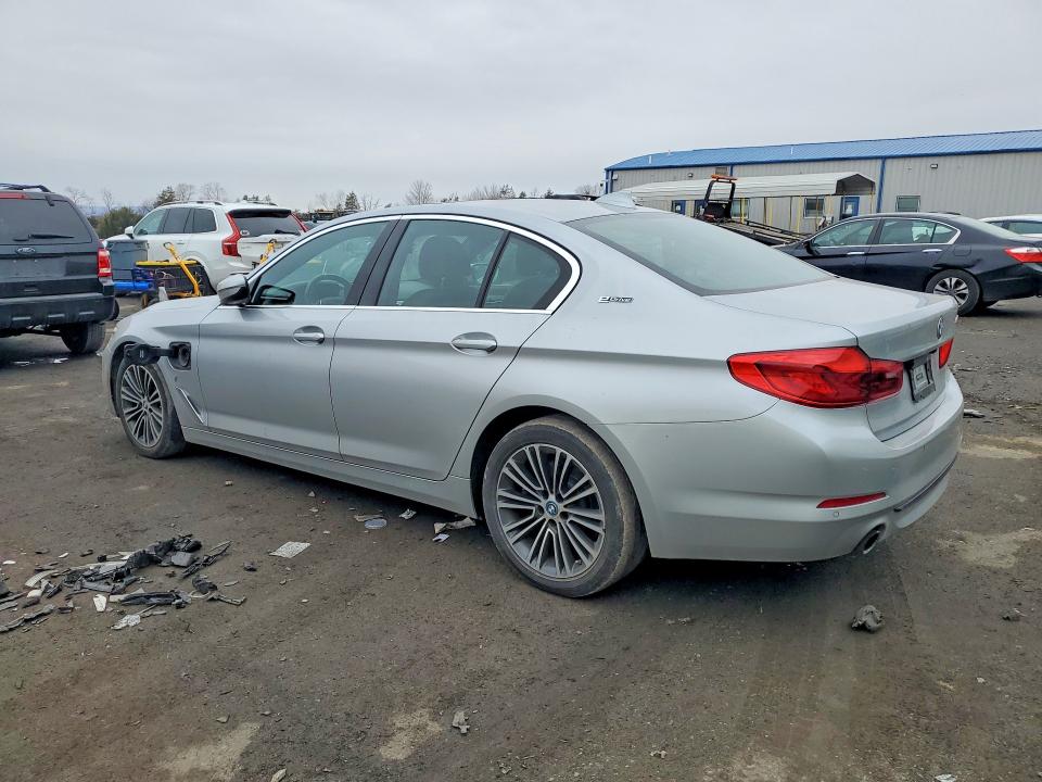 2019 BMW 5 series VIN WBAJB1C5XKB376270 COPART salvage auction — MECHANICAL, Va - Certificate Of Title, sold $8,300 on 2026-07-21 (photo 2)