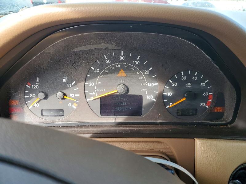 2001 Mercedes-benz E-class VIN WDBJF70JX1B187675 COPART salvage auction — MINOR DENT/SCRATCHES, MD - CERT OF SALVAGE > 75% DAMAGE, sold $200 on 2026-07-28 (photo 9)