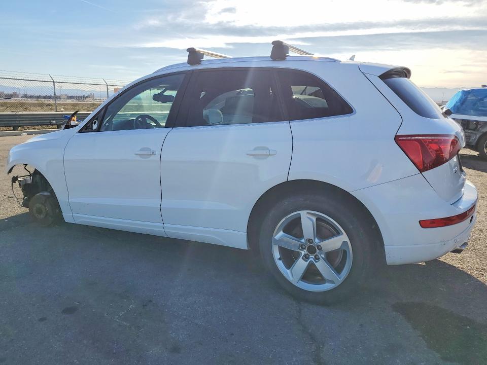 2012 Audi Q5 VIN WA1LFAFP4CA016233 COPART salvage auction — STRIPPED, Nv - Certificate Of Title, sold $0 on 2026-09-18 (photo 2)
