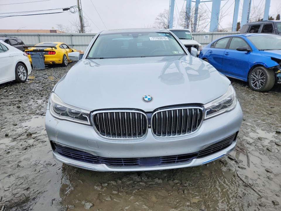 2016 BMW 7 series VIN WBA7F2C56GG416813 COPART salvage auction — MINOR DENT/SCRATCHES, Pa - Cert Of Title, sold $5,500 on 2026-07-20 (photo 5)