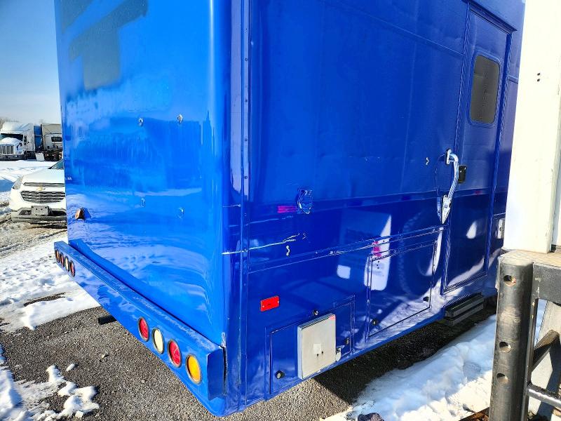 1999 Spartan motors All other VIN 4VZRN6599XC031368 COPART salvage auction — ROOF, SC, sold $3,950 on 2026-07-16 (photo 9)