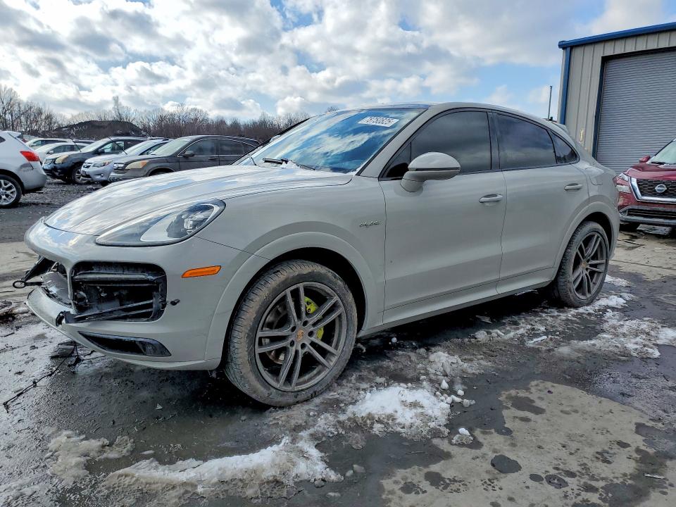 2022 Porsche Cayenne VIN WP1BE2AY8NDA51125 COPART salvage auction — FRONT END, Pa - Certificate Of Salvage, sold $22,200 on 2026-07-29 (photo 1)