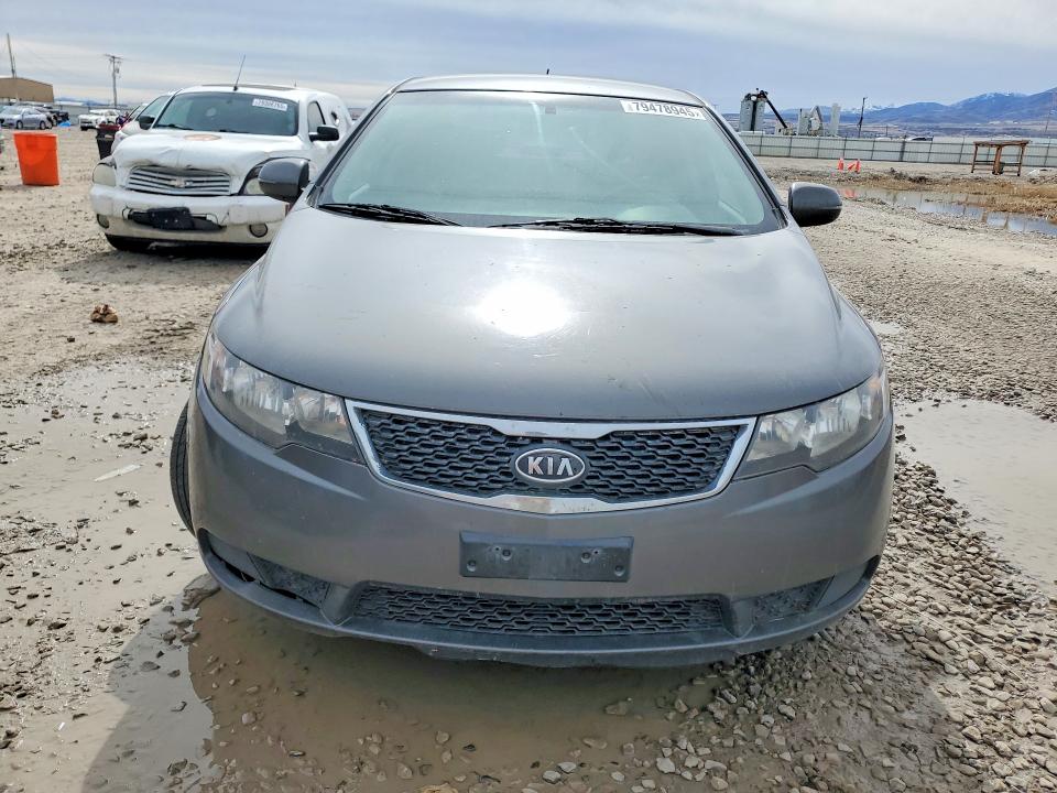 2013 Kia Forte VIN KNAFU4A22D5728432 COPART salvage auction — MECHANICAL, Ut - Certificate Of Title, sold $500 on 2026-07-28 (photo 5)