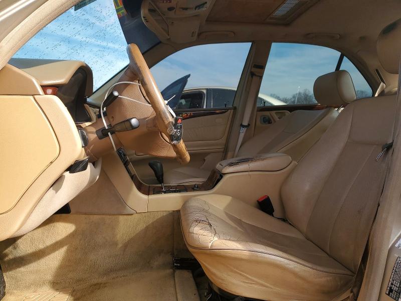 2001 Mercedes-benz E-class VIN WDBJF70JX1B187675 COPART salvage auction — MINOR DENT/SCRATCHES, MD - CERT OF SALVAGE > 75% DAMAGE, sold $200 on 2026-07-28 (photo 7)