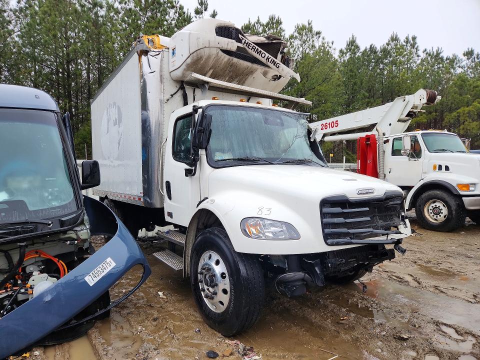 2025 Freigliner All other VIN 1FVACWFC2SHVP0509 COPART salvage auction — ROLLOVER, VA - CERT OF TITLE - SALVAGE, sold $9,325 on 2026-07-17 (photo 4)