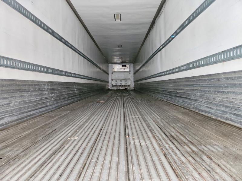 2015 Util All models VIN 1UYVS2534FM342326 COPART salvage auction — NORMAL WEAR, MO - CERTIFICATE OF TITLE, sold $2,150 on 2026-07-27 (photo 6)