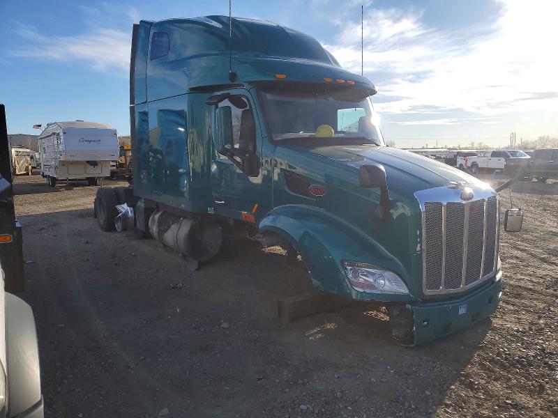 2022 Peterbilt 579 VIN 1XPBD49X2ND779789 — COPART salvage auction photo