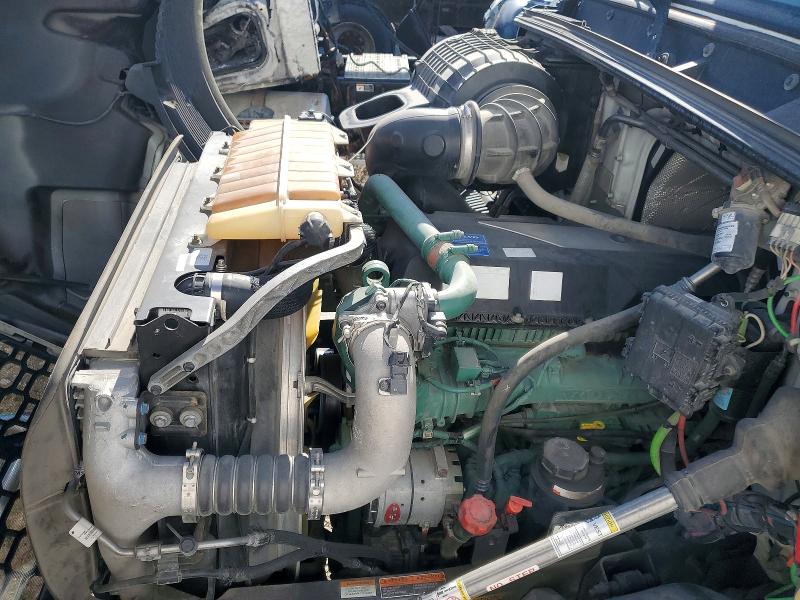2020 Volv All other VIN 4V4WC9EG3LN266653 COPART salvage auction — NORMAL WEAR, CT, sold $2,600 on 2026-07-09 (photo 7)